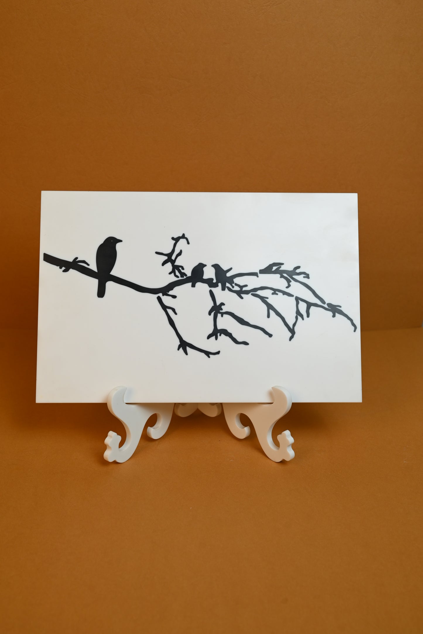 Table art with stand